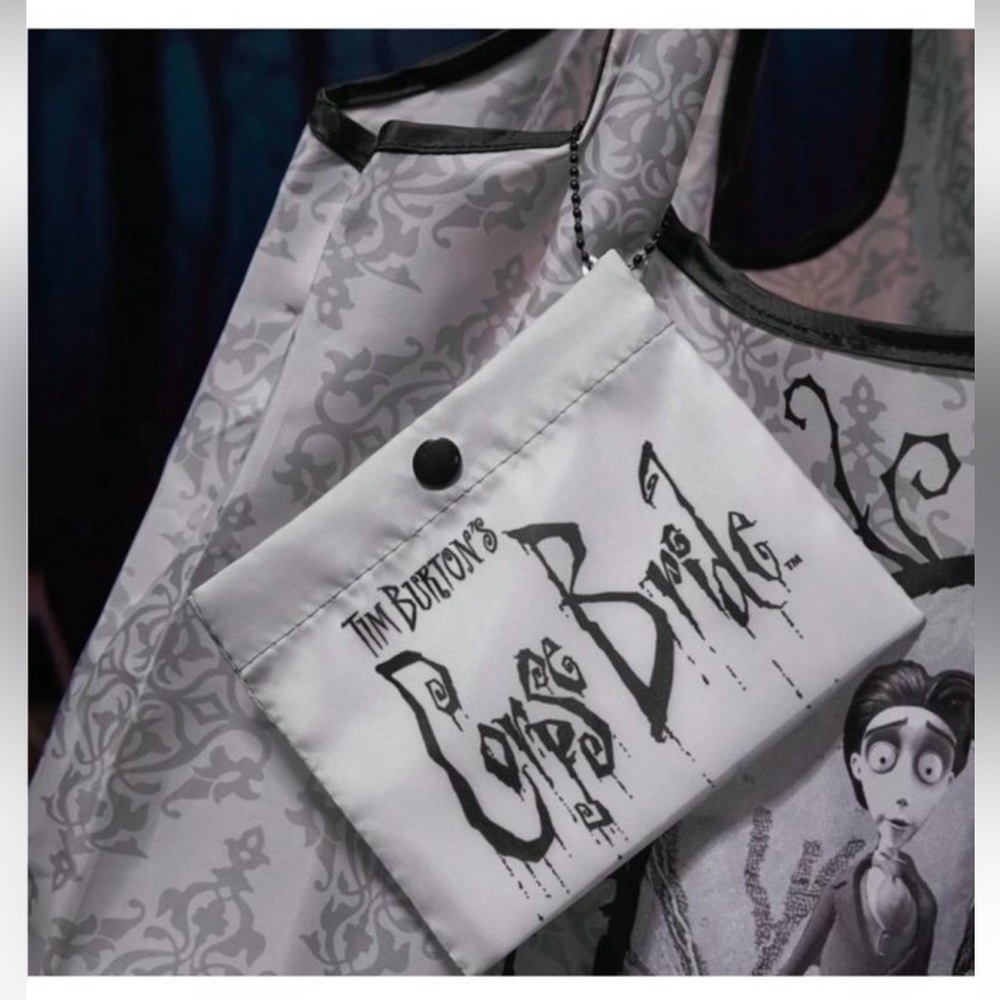 Tim Burton Gothic Gray Tote Bag - Picture 5 of 10
